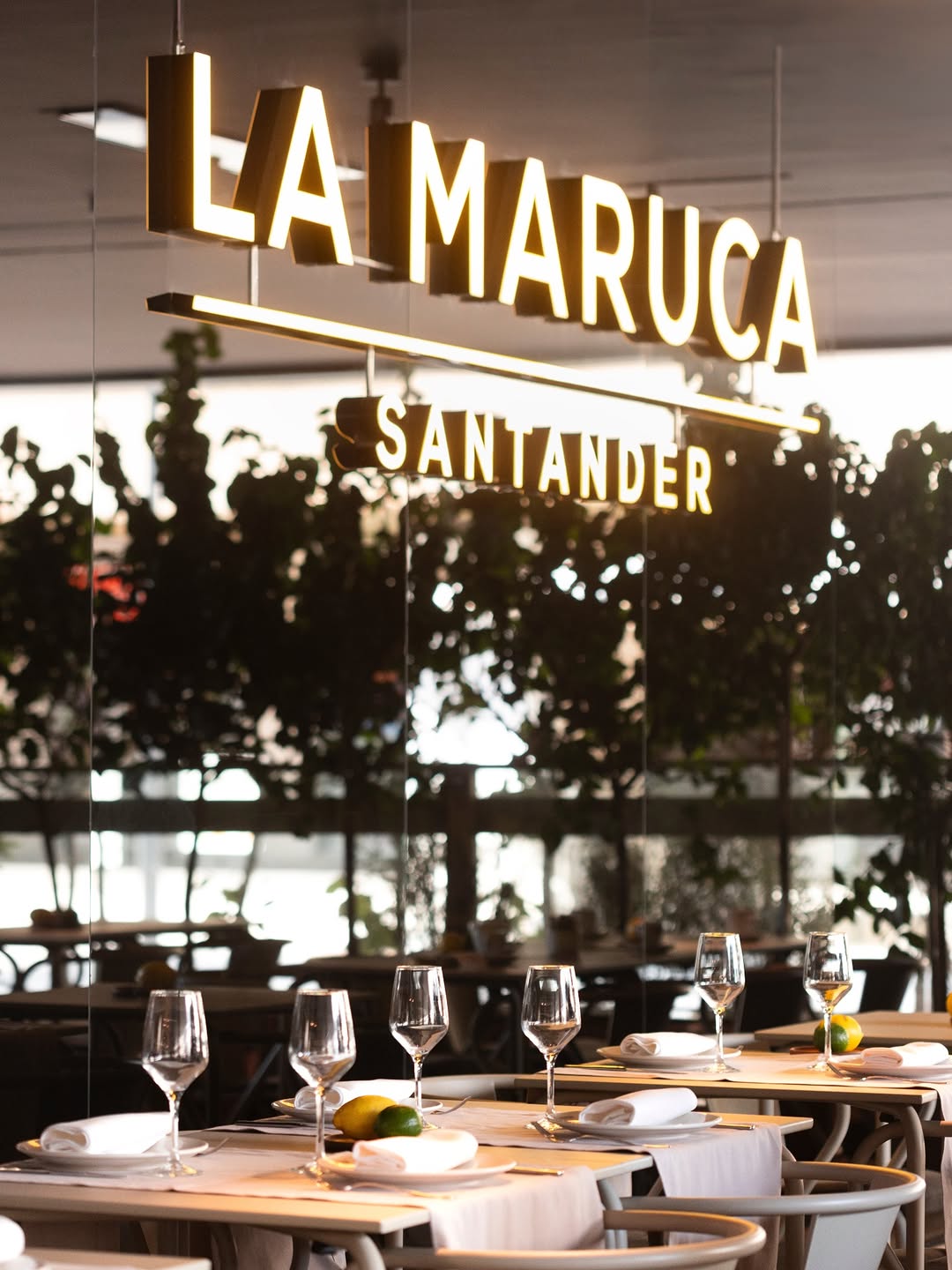 En el corazón financiero de Madrid, siempre hay tiempo para una pausa.
La terraza de La Maruza de Azca es el lugar perf