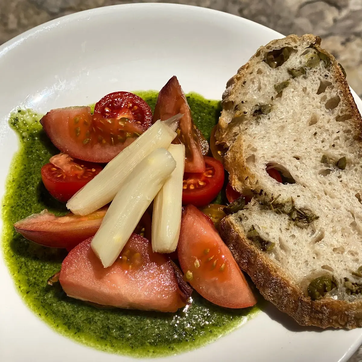Tomato and sourdough at La Mujer de Verde