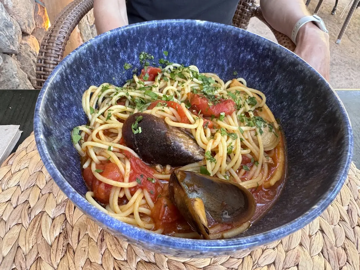Spaghetti alle vongole at La Trattoria Deia