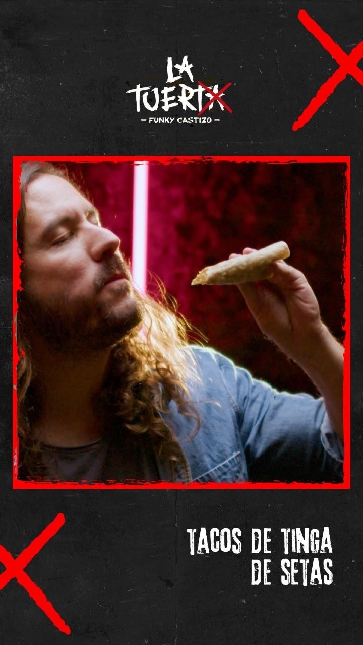 Os presentamos nuestros tacos de tinga de setas feat. @joselucena__ para inaugurar esta época 100% vegetal ❌ Son un escá