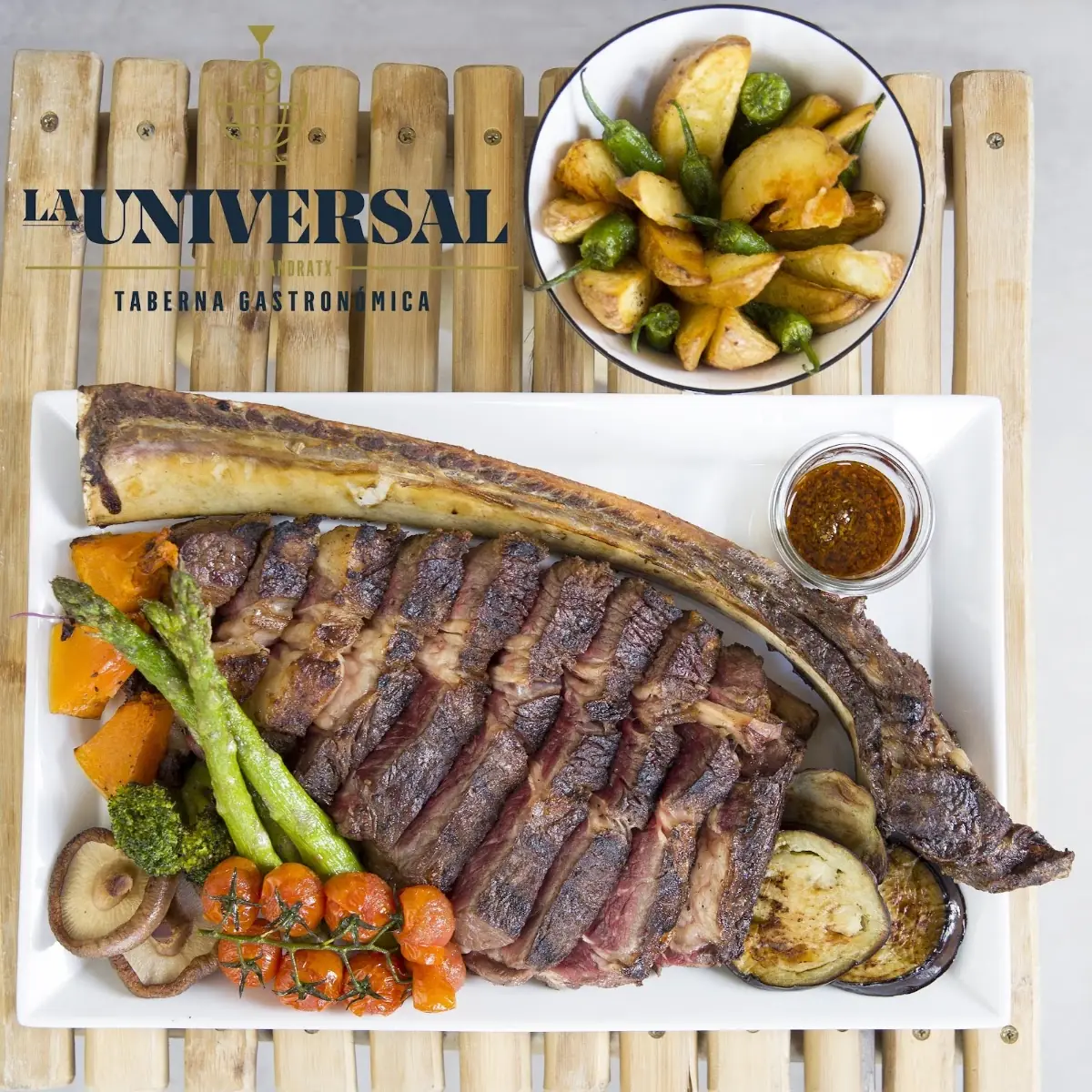A chuletón platter at La Universal