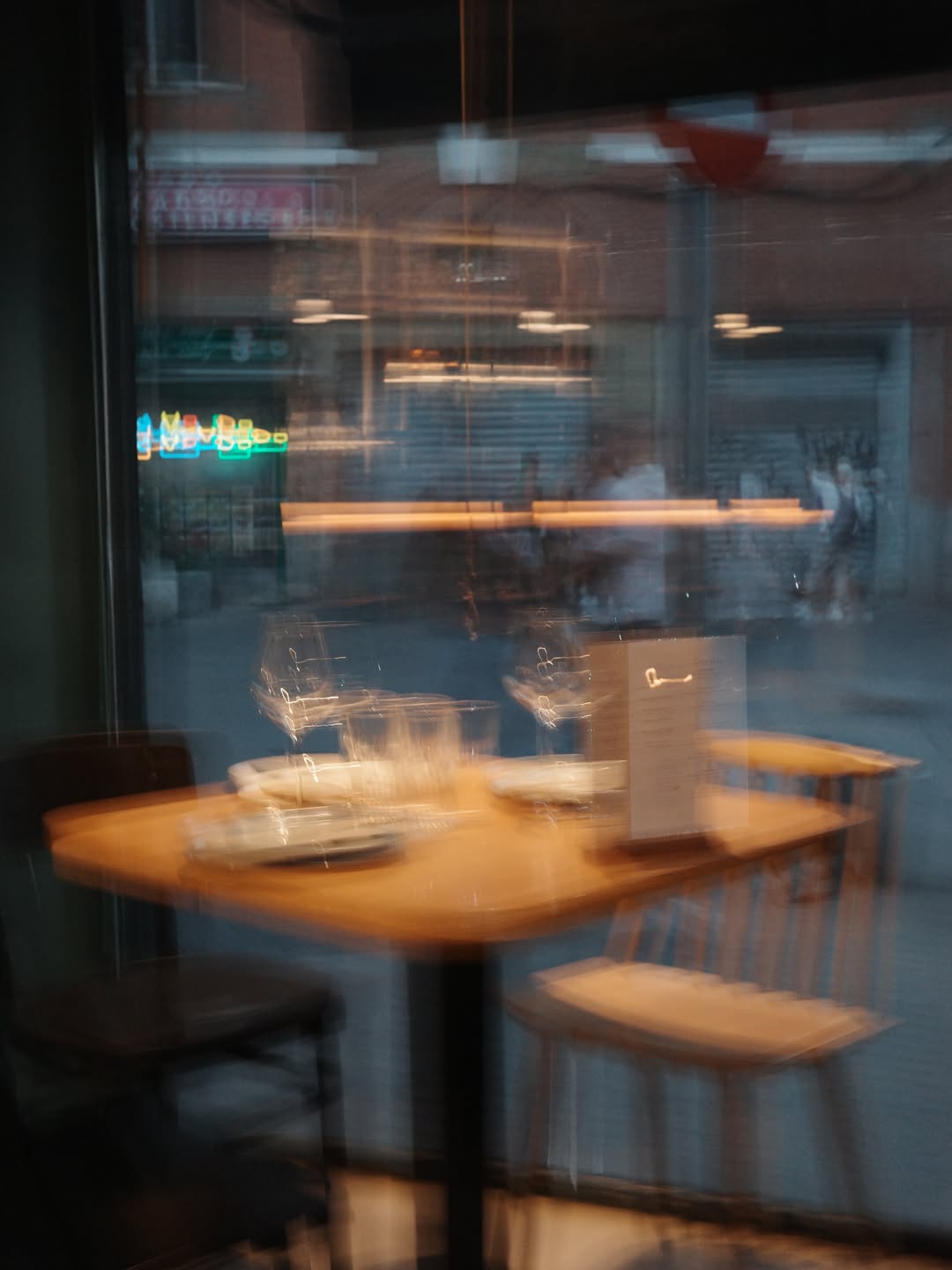 Entre preparativos y servicio.
Lamian, como siempre.

Somewhere between prep and service.
Lamian, as usual.