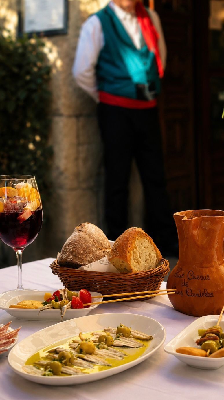 Si hoy no sabes qué hacer, nosotros lo tenemos bastante claro #tapeo #arcodecuchilleros