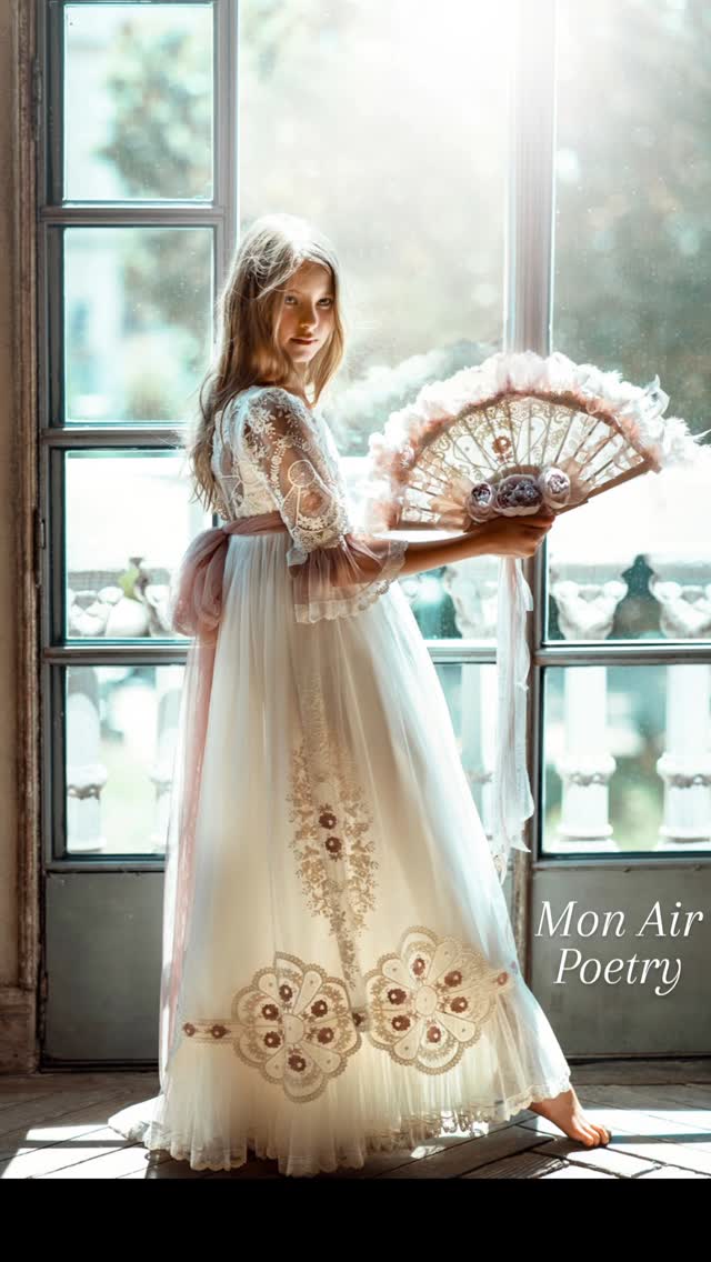 POETRY 2026
POESIA 

BY MON AIR ..

PHOTO @silvia_catalan_fotografia

POESIA ,  o el arte de hacer una coleccion   .. 

