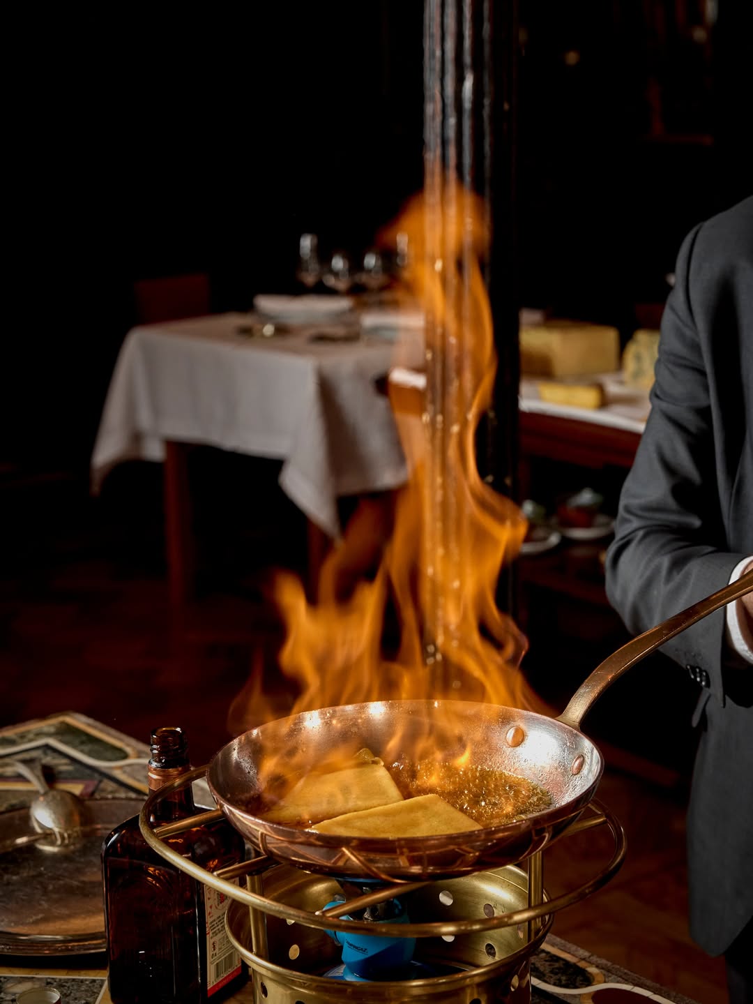 - Crepe Suzette -
#lhardy
#madrid1839