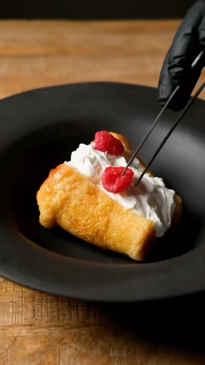 De una comida se recuerdan principalmente dos cosas: cómo empieza y cómo termina.
Por eso, el último plato nos importa