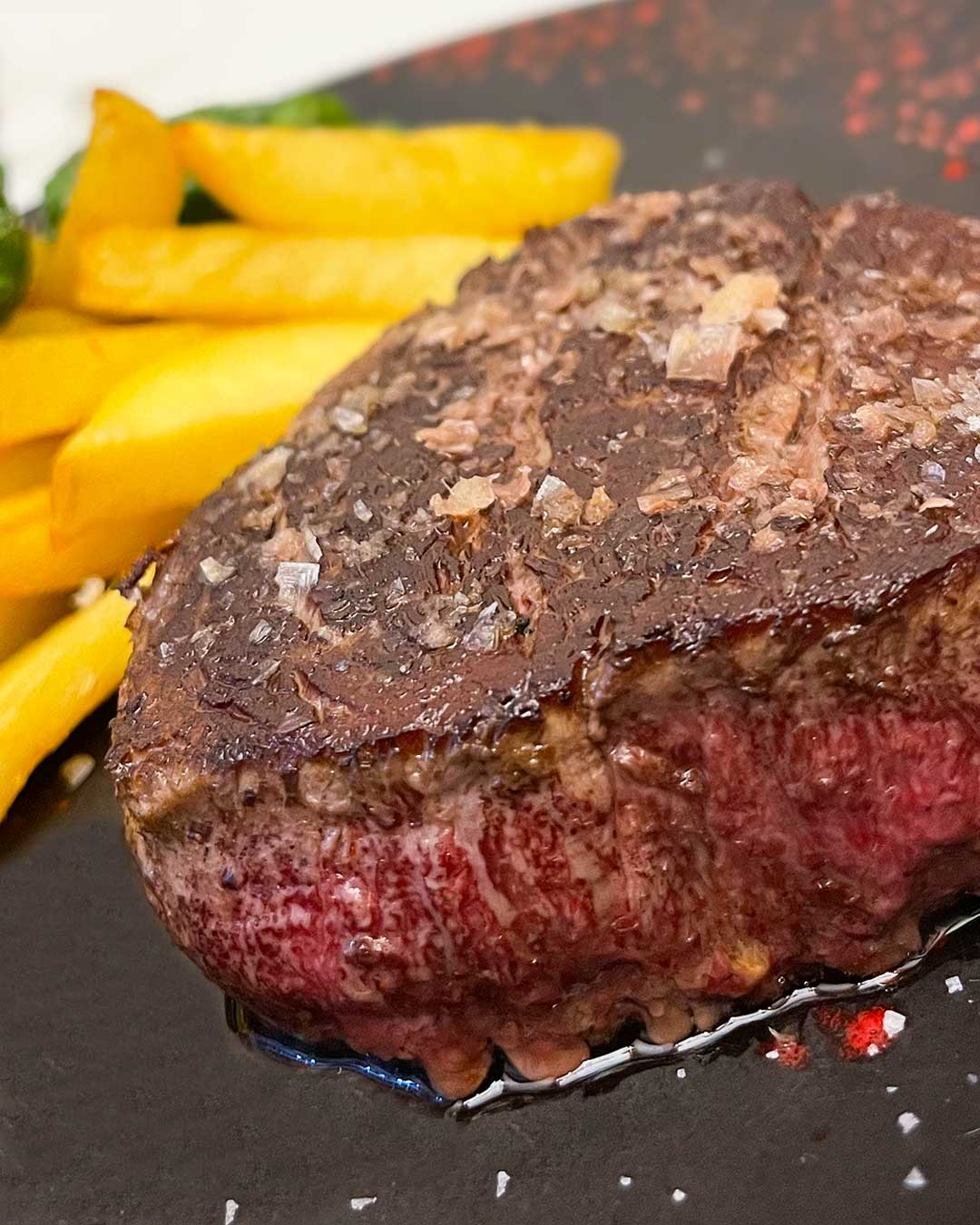 Solomillo de ternera 🥩❤️
A la plancha, a la pimienta o al Roquefort… tres maneras de disfrutar de un clásico que nunca