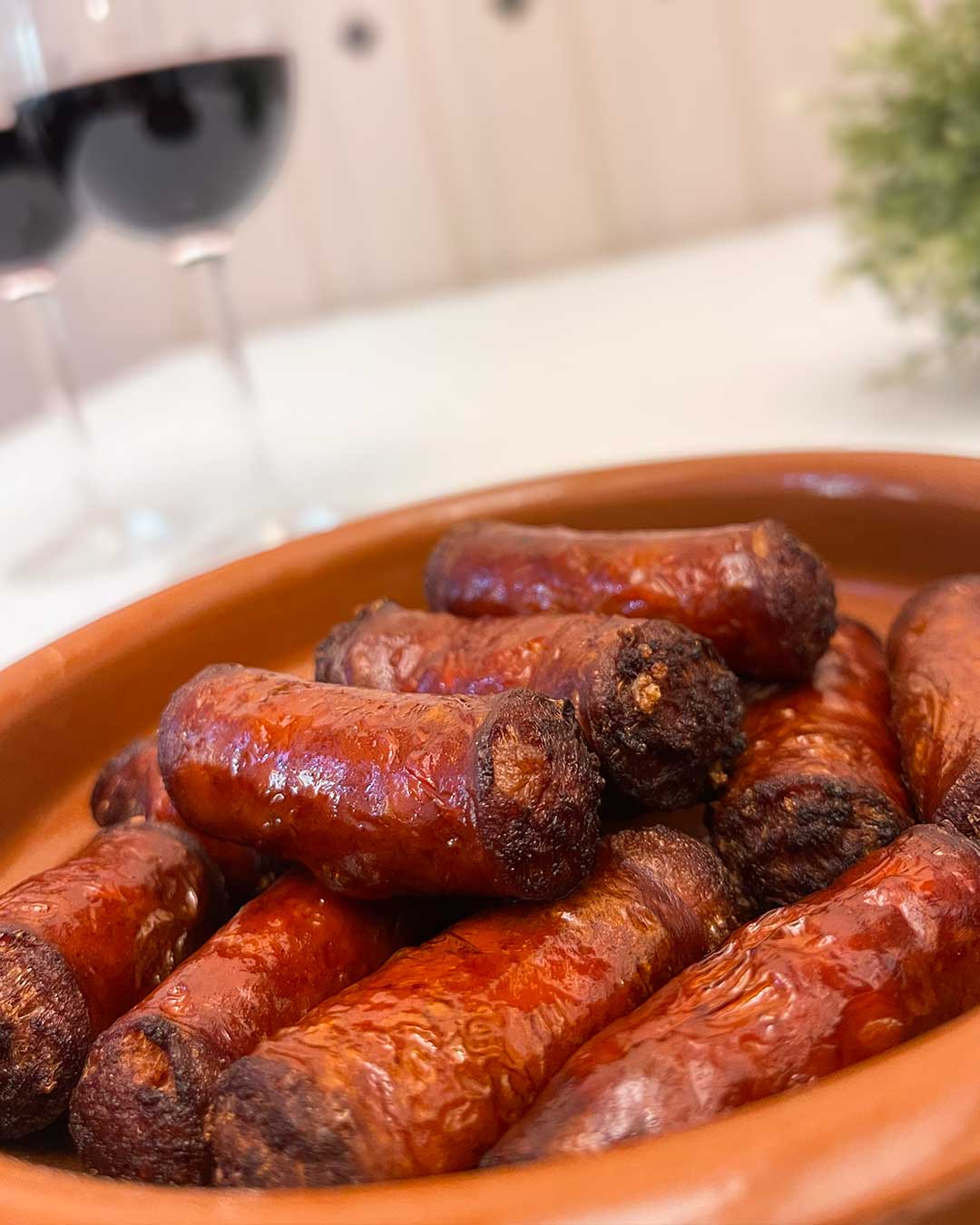 Chistorra ❤️🔥
Doradita y recién hecha… uno de esos clásicos que llegan a la mesa y siempre apetecen.
👉 LosArcosdePonza