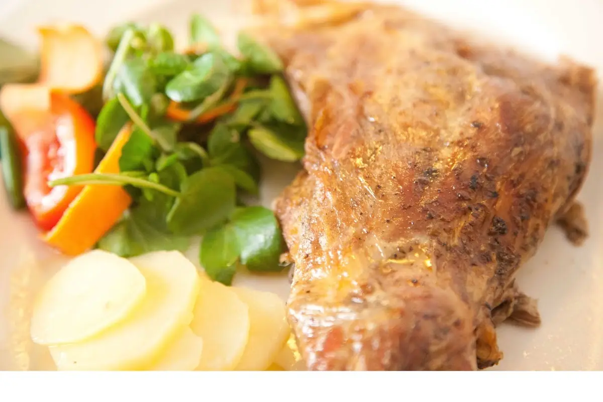 A roast main at Zarzales