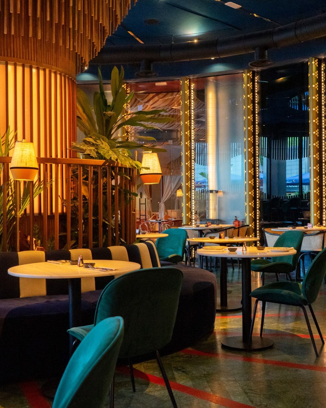 Le Macao es el sitio perfecto para una cita perfecta 🔥 buen ambiente, buena comida y buenos cócteles, ¿Te apuntas?