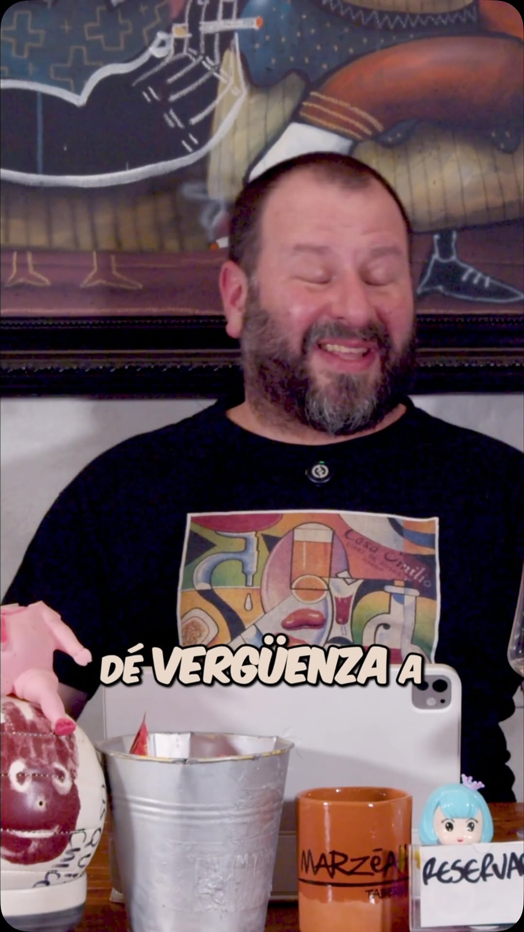 Tengo una pregunta muy seria, ¿es @david_dlt84 el único español que no ha comido migas?
Pd: al final del video está @j