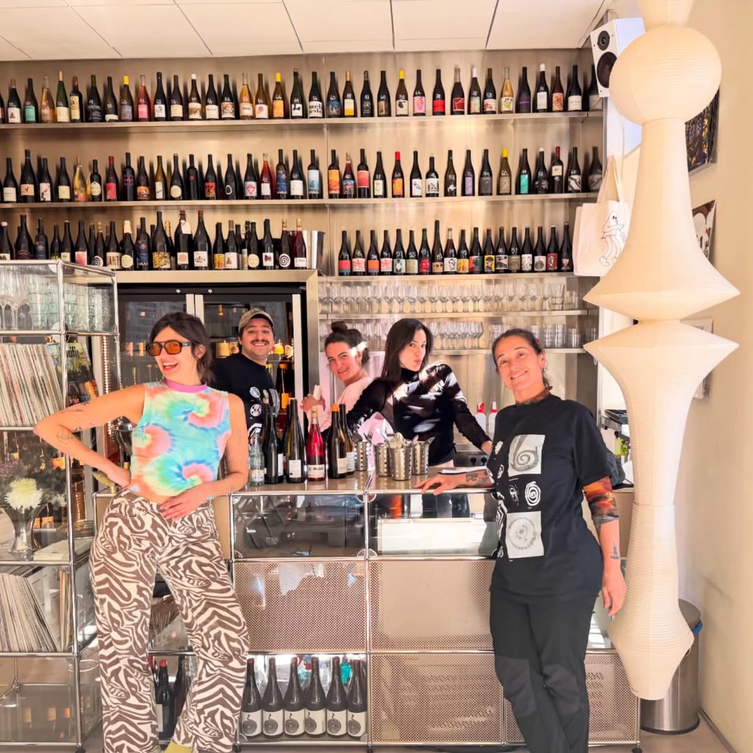ALERTA MADRID!! 👽👽👽 Nuevos horarios de verano.
Ahora también abrimos Sábados y Domingos de 1 a 5pm y los Lunes por la no