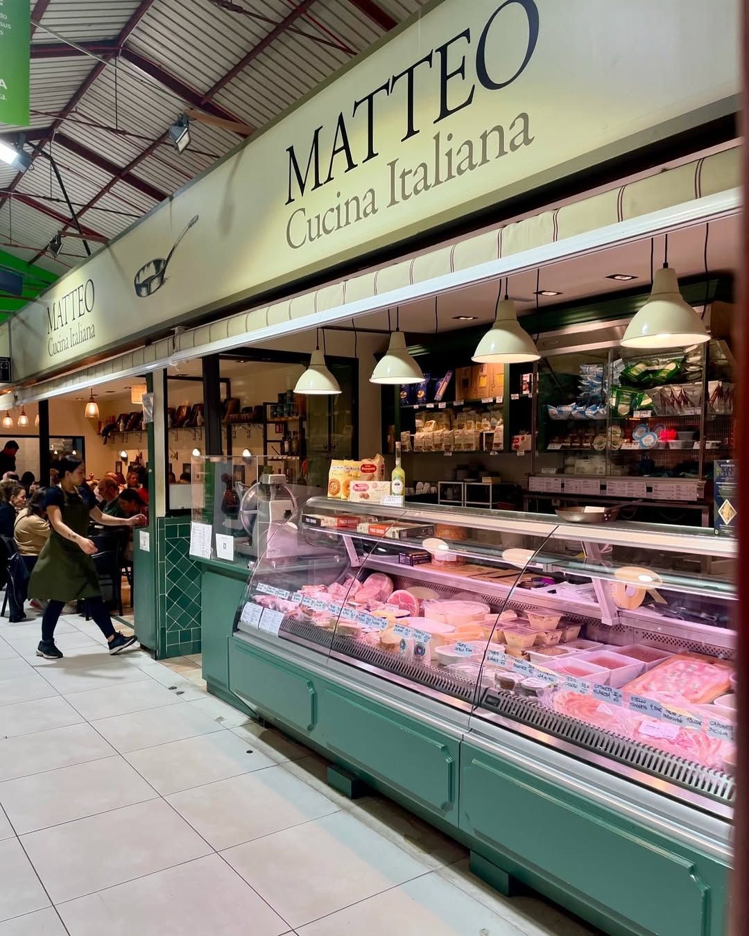 🇮🇹 Desde nuestra tienda a tu corazón. Italia en tu casa.

#matteocucinaitaliana #madrid