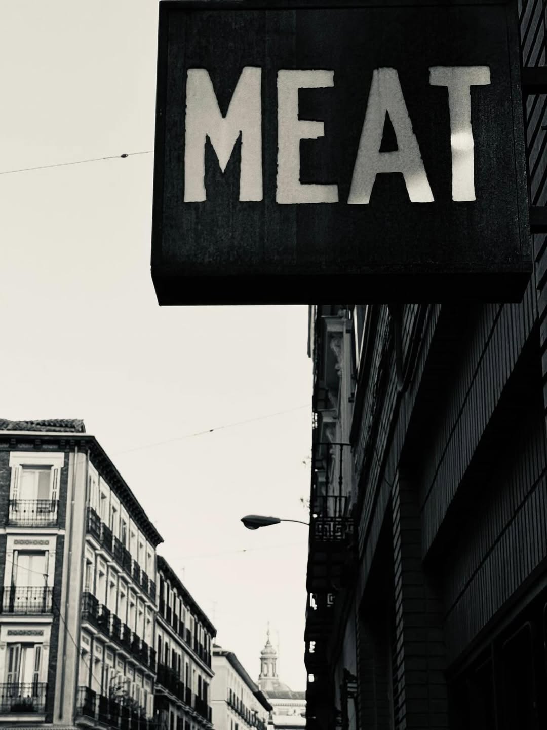 For over 10 years we’ve been serving food on Calle Santa Teresa. We’re looking forward to the next ten