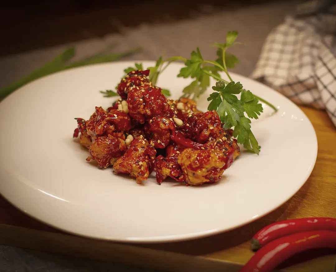 ¿Amabas nuestras bolitas de pollo?
Ahora Presentamos su versión picante 🌶, para los que se atreven con más sabor y un t