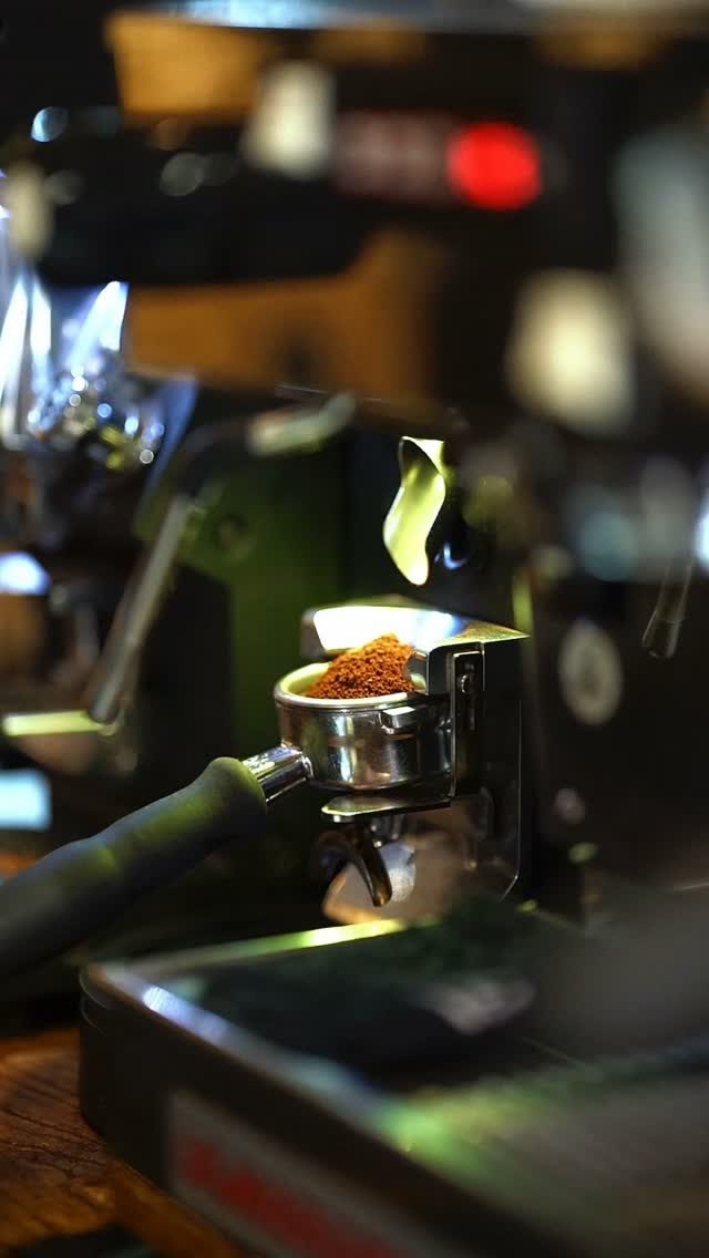 Del grano a la taza, la excelencia se encuentra en cada detalle.
#NotiCoffeeRoasters #CafeDeEspecialidad #Beneficios #Ca