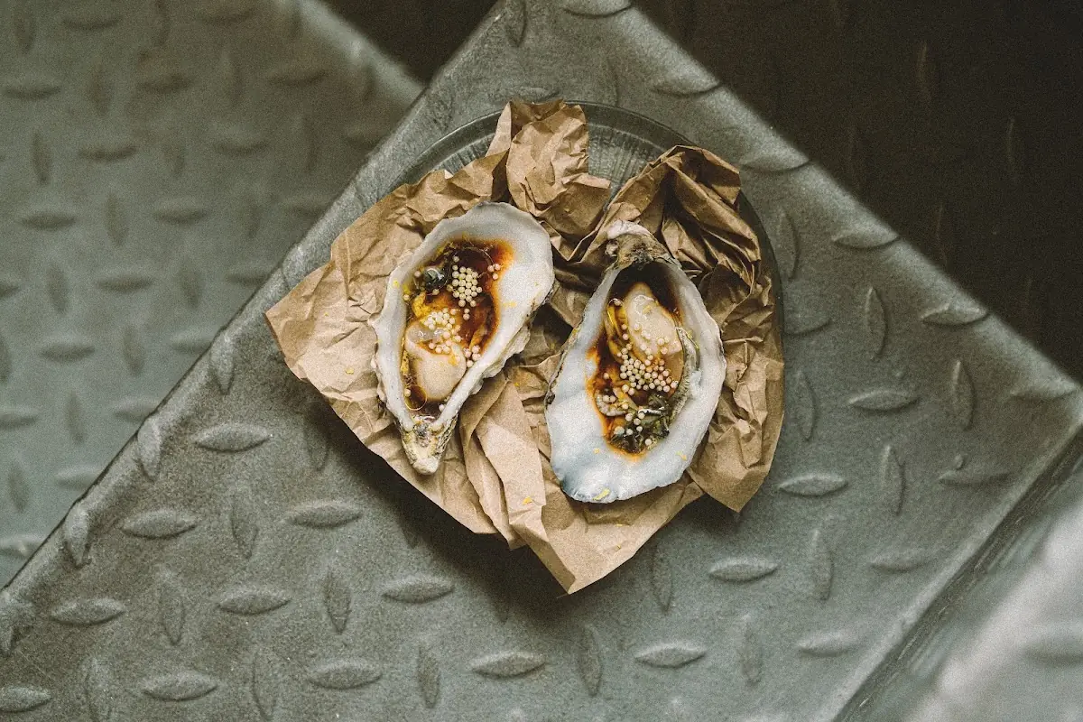 Oysters at Nus Palma