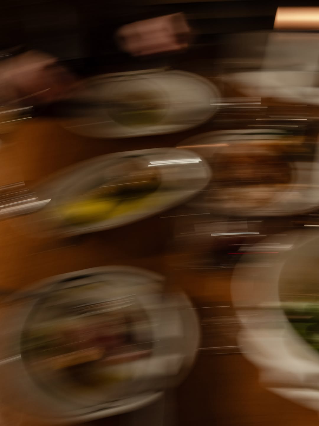 olea | acción, movimiento, y el baile que anticipa el plato en tu
mesa.

reservas, link in bio!
Calle del Castillo 19, C