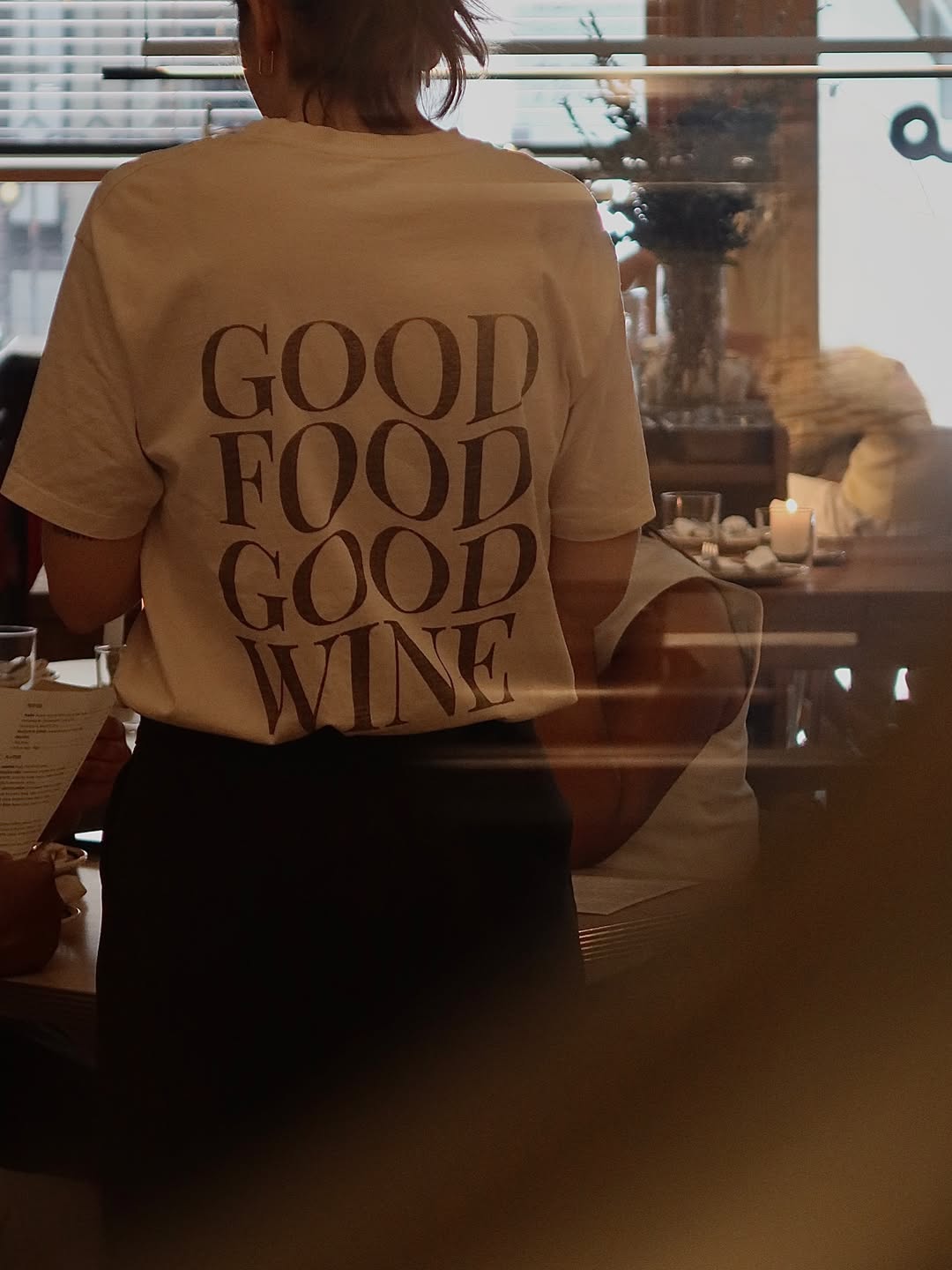 olea | good wine, good food, good
vibes & good tables.

reservas, link in bio!
Calle del Castillo 19, Chamberí, 28010