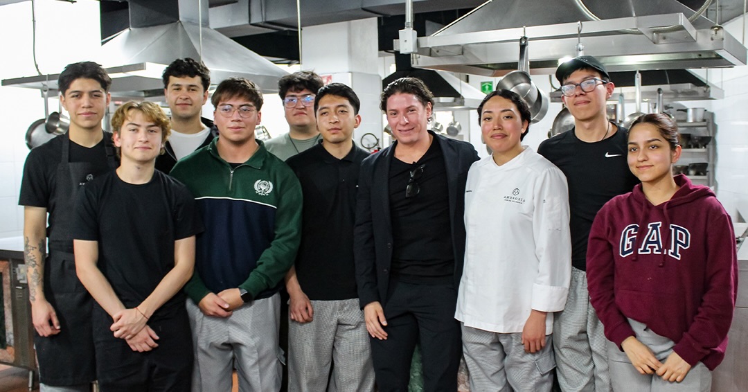 De alumno en ACC a chef con su propio proyecto en Madrid, y ahora de vuelta para conocer al talento que sigue ✈️🧑🏼‍🍳

El
