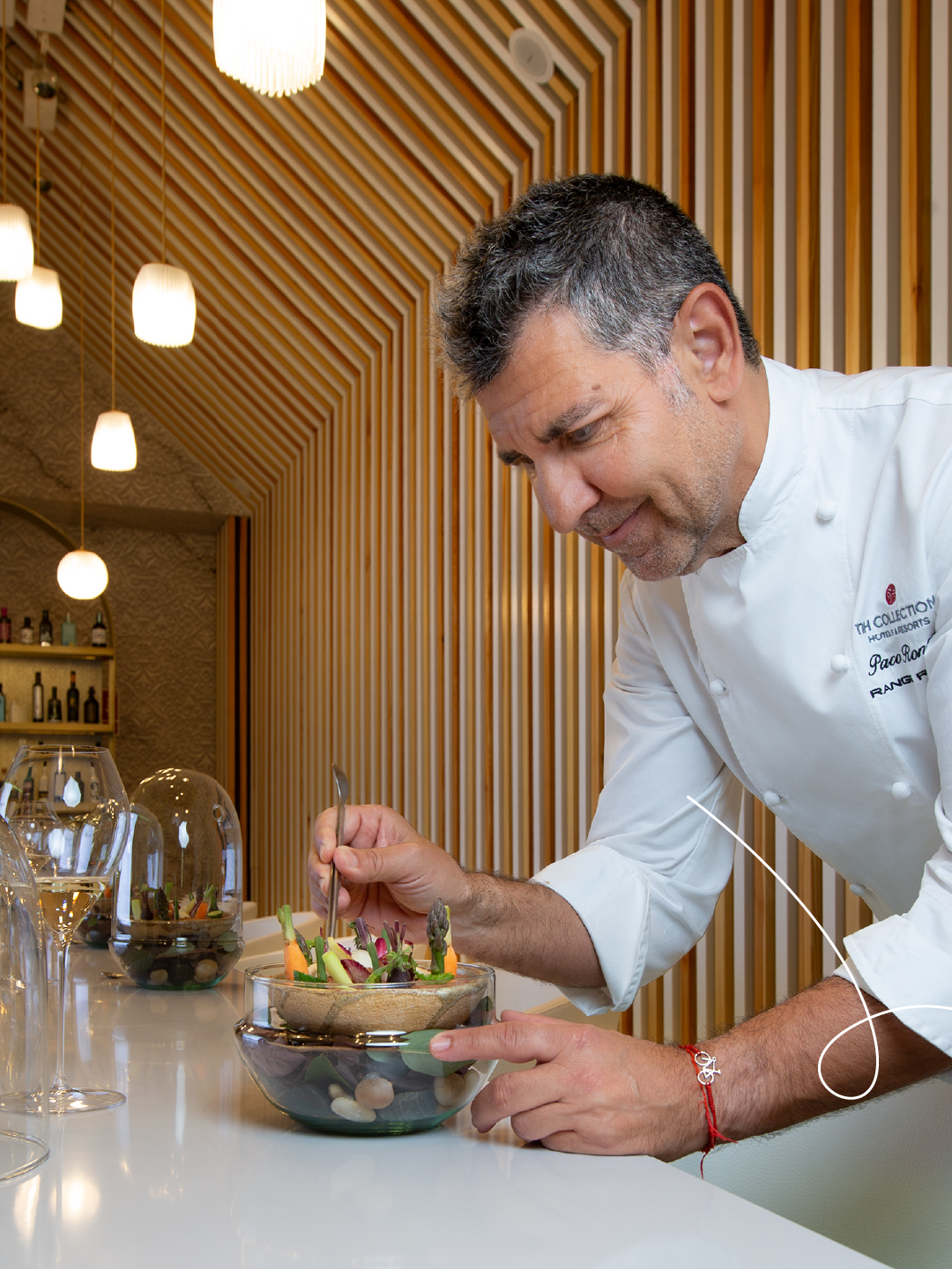 El Taller Paco Roncero es el lugar donde nacen las ideas. Un espacio independiente donde la gastronomía dialoga con la t
