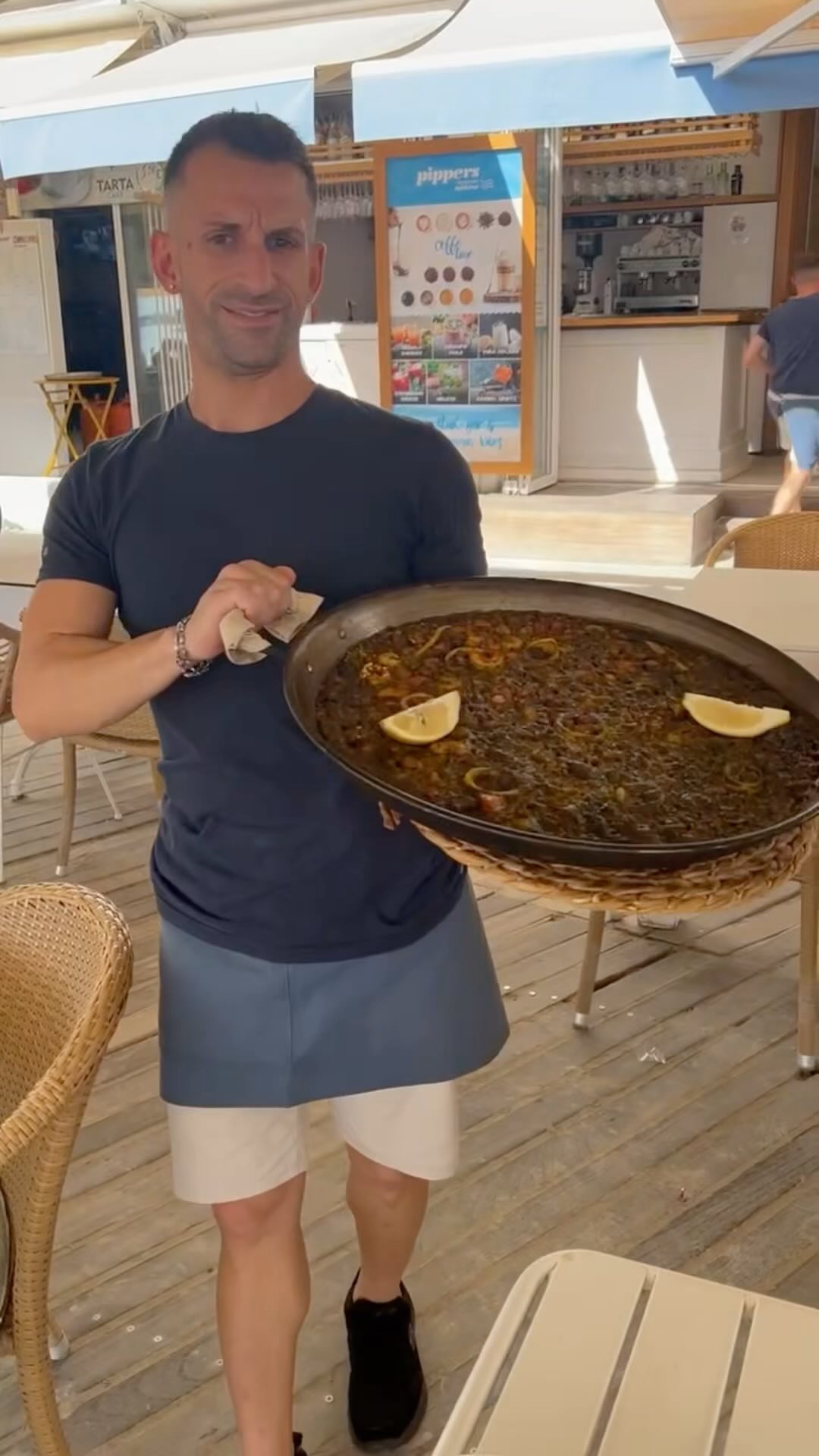 El Verano No Se Ha Ido, ¡Y Tampoco Las Mejores Paellas de Alcúdia! 🥘

En Pipper’s, la magia del Mediterráneo no se acaba