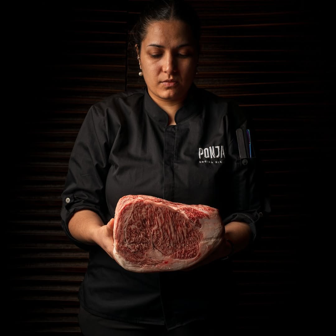 Wagyu, una carne extraordinaria, seleccionada por su marmoleo, textura y profundidad de sabor.