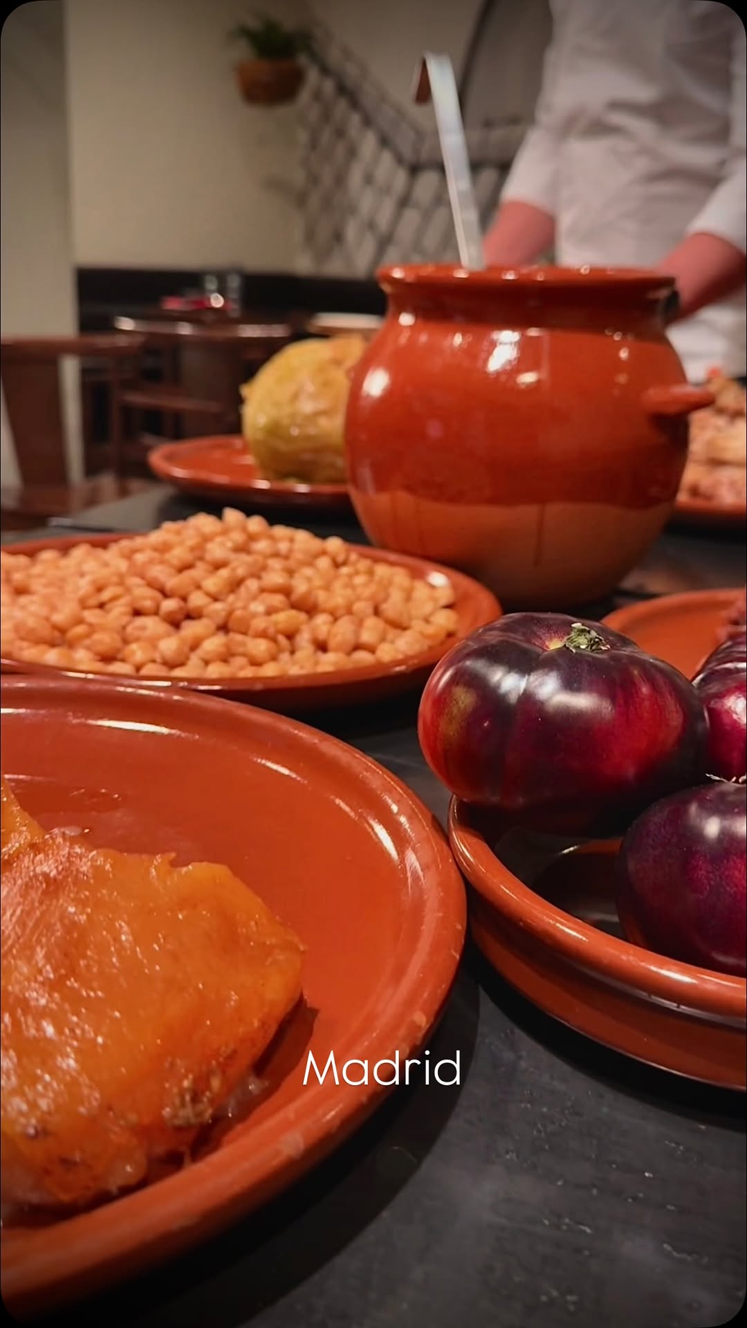 Tienes ganas de cocido madrileño ?
Solo faltan unos días para que inauguremos la temporada?
Tienes ganas ?

📍Cava Baja 1