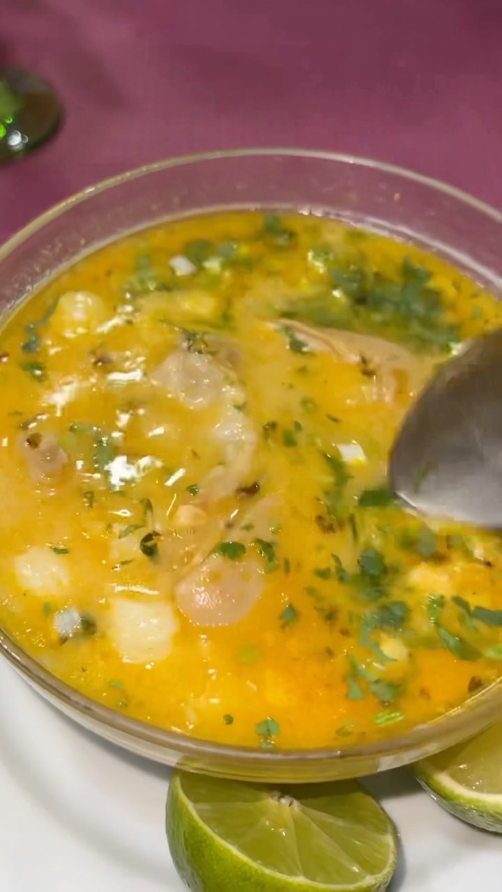 Visitamos A la Vuelta un restaurante ecuatoriano en Quintana, Madrid, con precios económicos #madrid #restaurantesmadrid