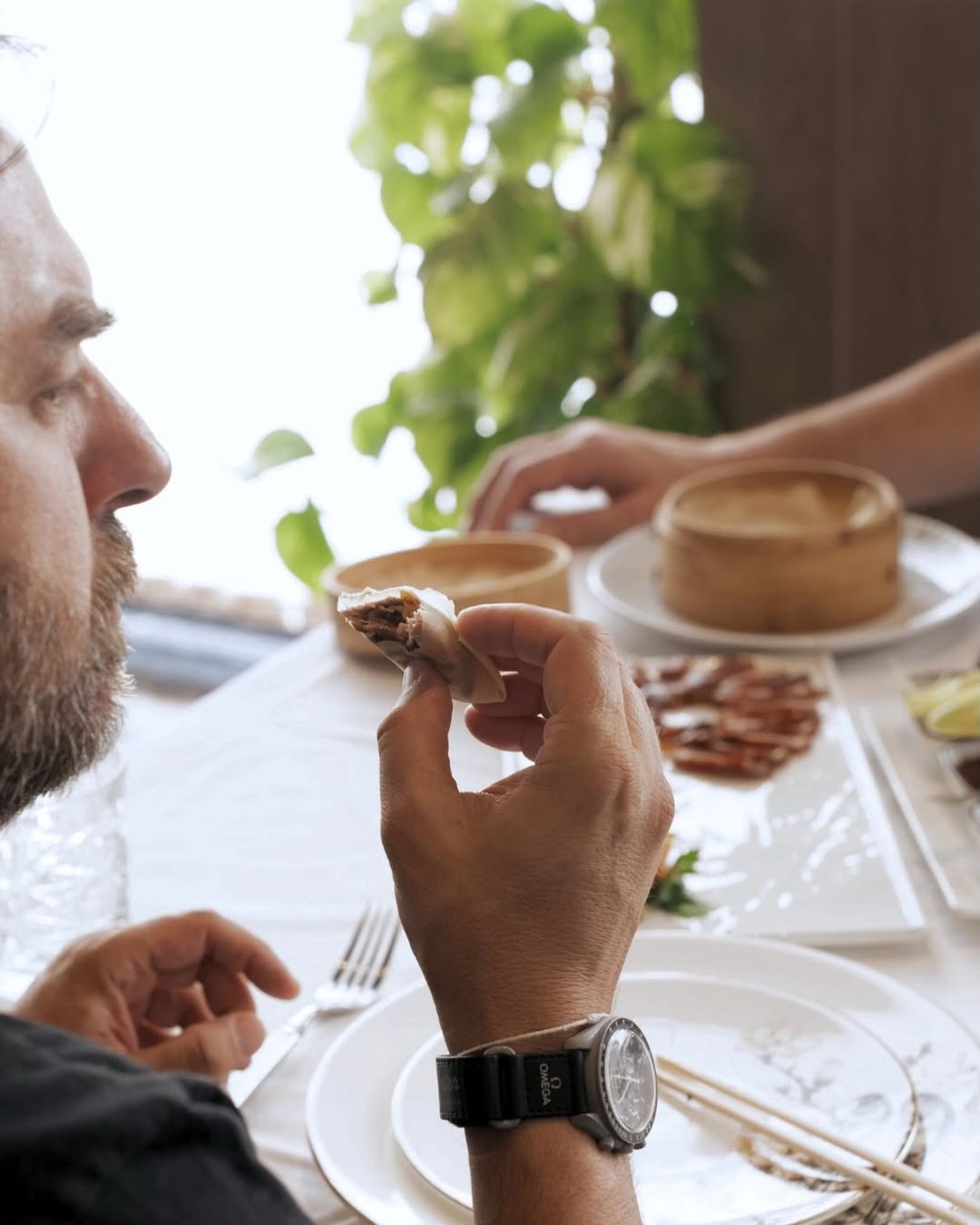 Tú trae las ganas y nosotros los platos. Celebra el Día del Padre en Buen Gusto. 

Te esperamos en 📍Calle Manuel de Fall