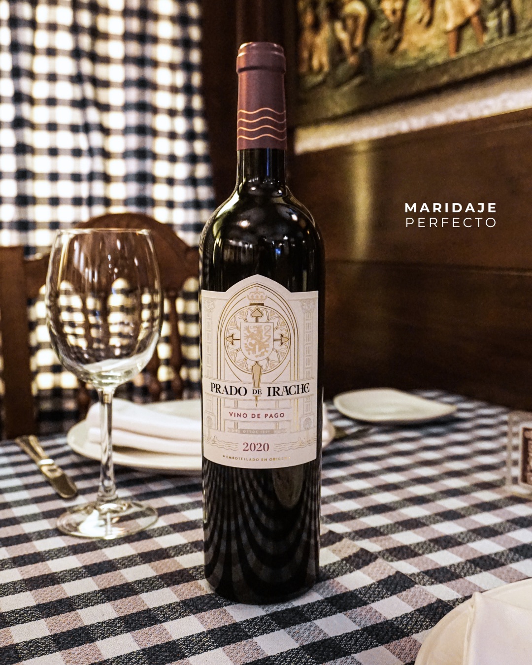 El maridaje perfecto para una comida perfecta ✨🍷 
¡Reserva tu mesa con nosotros! 

#comerenmadrid #maridaje #comidaperfe