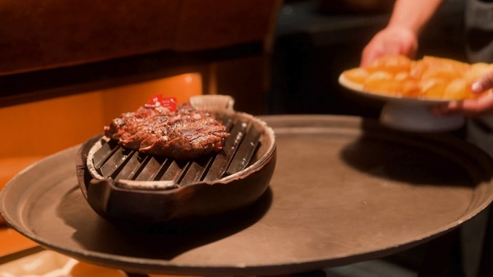 Septiembre comienza y Madrid vuelve a llenarse de vida. En Rubaiyat, te esperamos en nuestra terraza para seguir disfrut