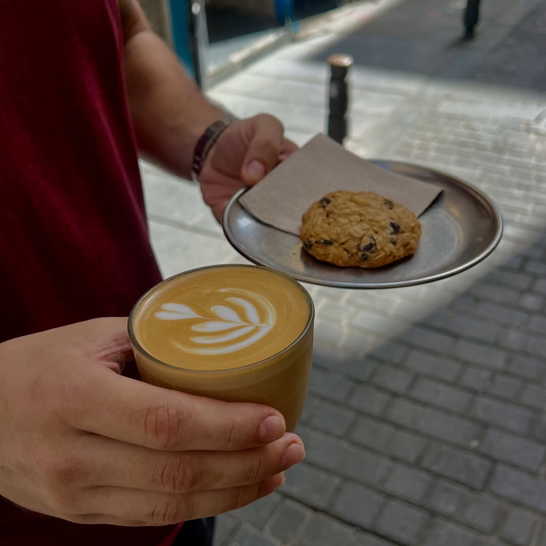 Break para café y cookie 🤎☕️🍪

#cafeteriadeespecialidad #desayunos #cafe #cookie