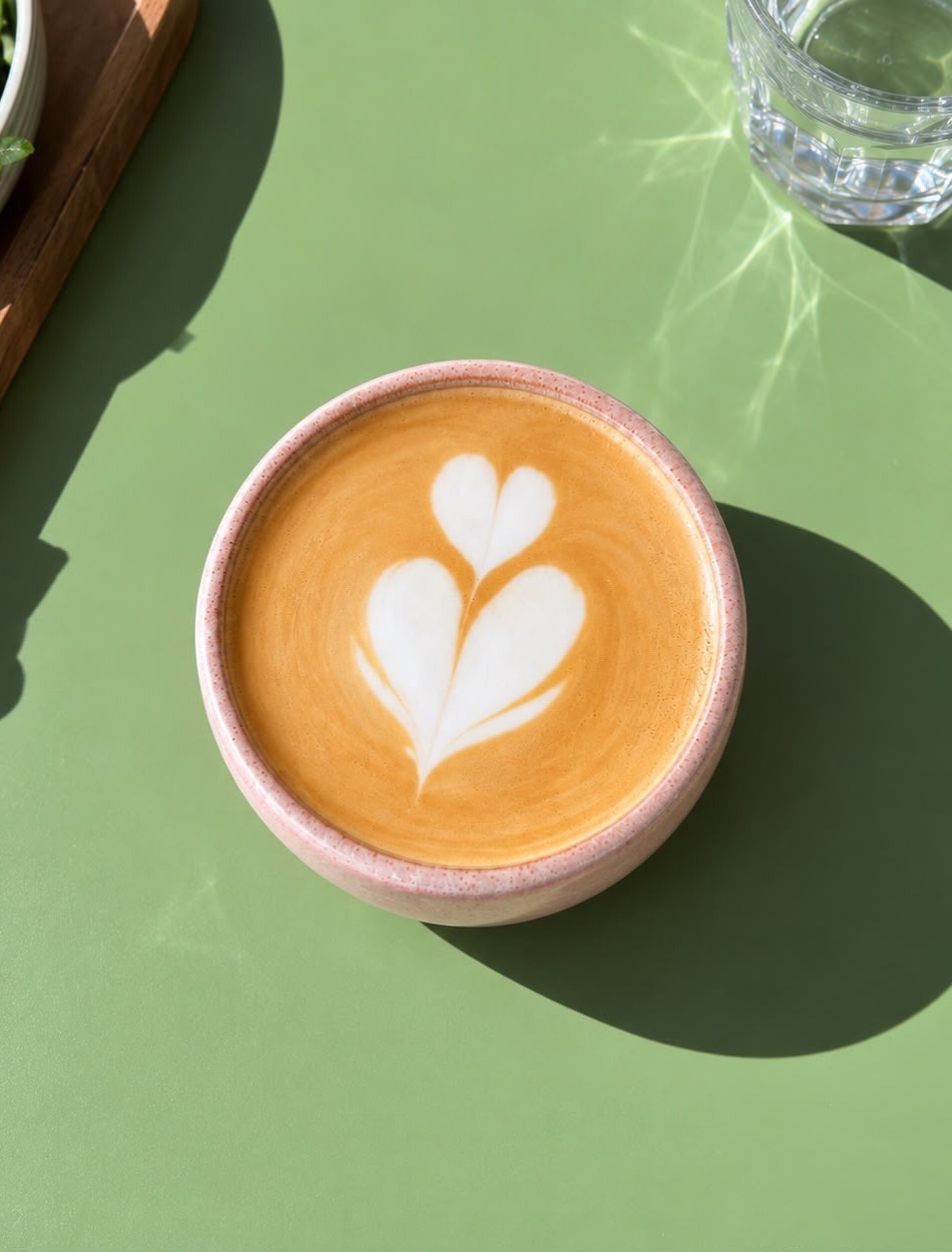 RUN on coffee.
Hoy, más que nunca 🏃🏽☕️
Para empezar el día, para acompañar el brunch o para ese café que se alarga sin