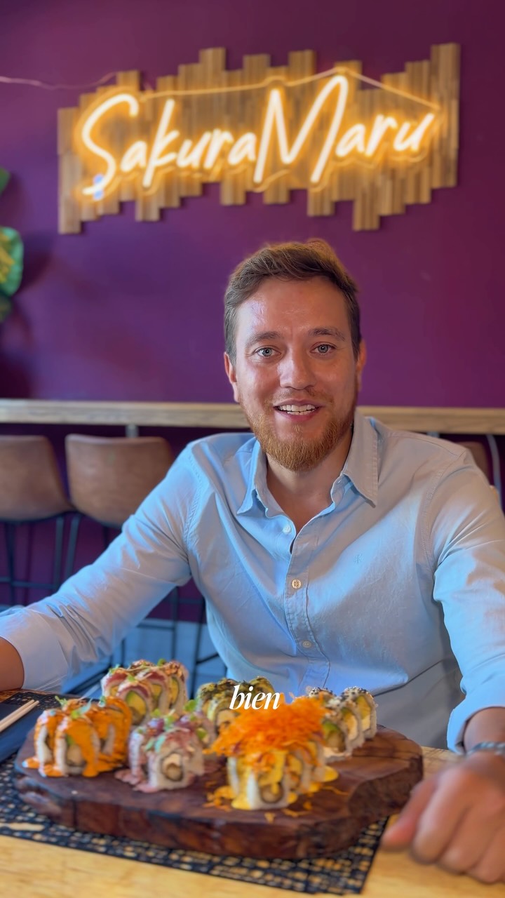 ¿Comer sushi en Chamberí sin complicaciones? Te lo ponemos fácil 👇🍣
Te presentamos la Tabla Sakura: 30 piezas de makis y