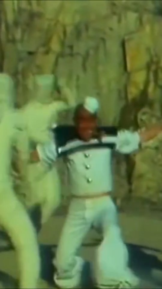 Las momias no tienen nada que hacer contra el... ¿¿¿#Popeye asiático???
¡Vuelve nuestro #show de #cinecutre y #humor VH
