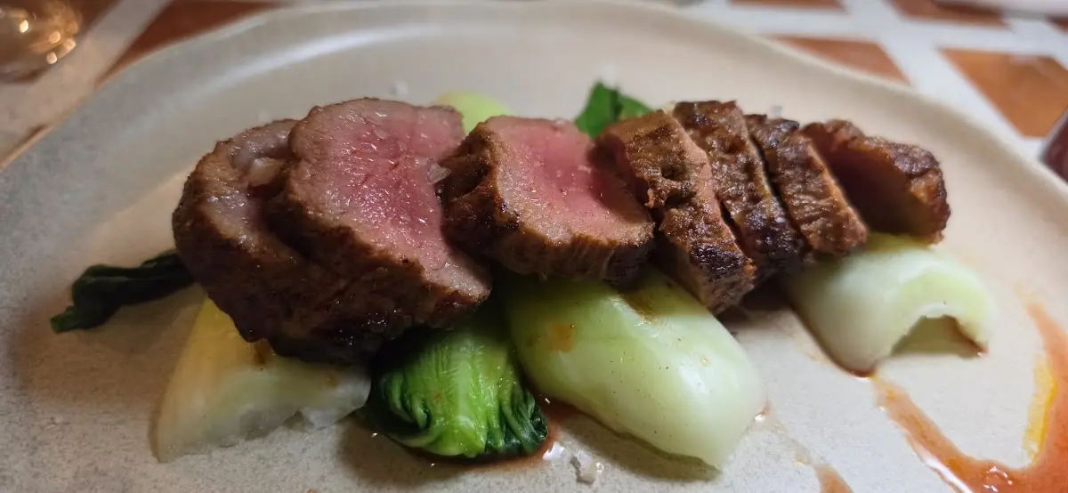 A seared main at Saltao