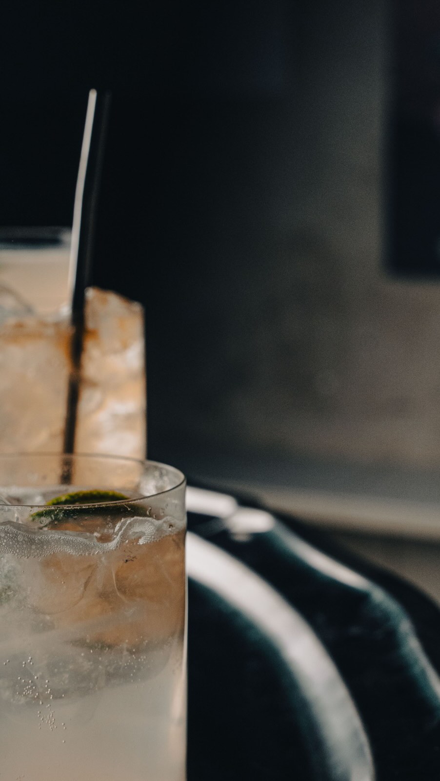 Tarde de cócteles 🍸 

📍 Calle sombrerería, 3 (Lavapiés, Madrid)

#cocktails #cocktailbar #madrid #lavapies #savasbar
