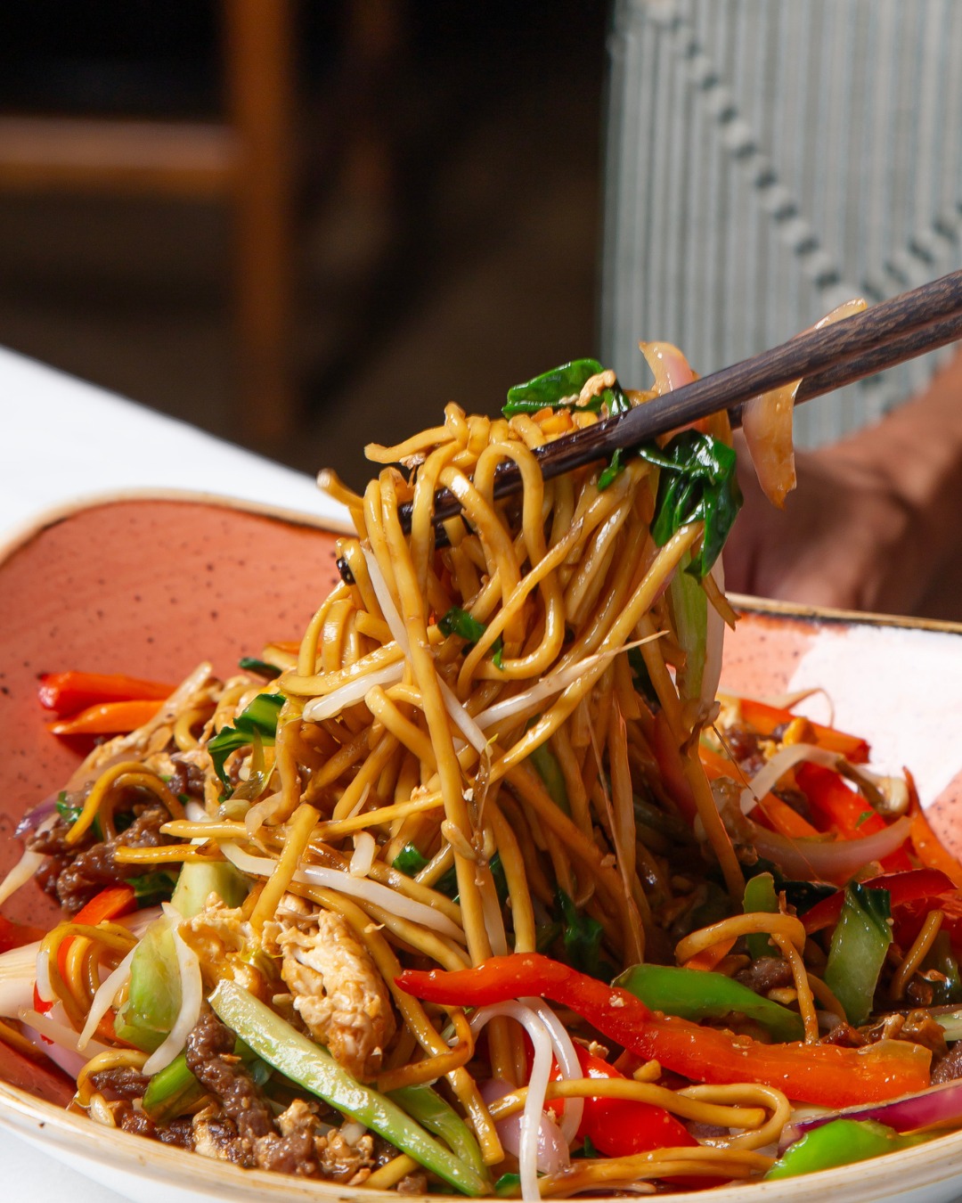 ❤️ Ven a probar nuestros Chao Mien. El wok, el fuego y el sabor se encuentran en un plato lleno de tradición y ese toque