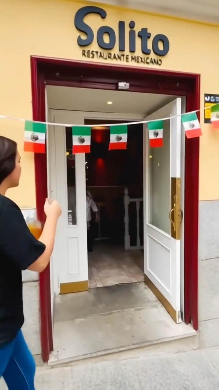 Mañana no es un día cualquiera, mañana celebramos Mexico. 🇲🇽

Es un día para celebrar nuestras raíces, nuestra cultura y