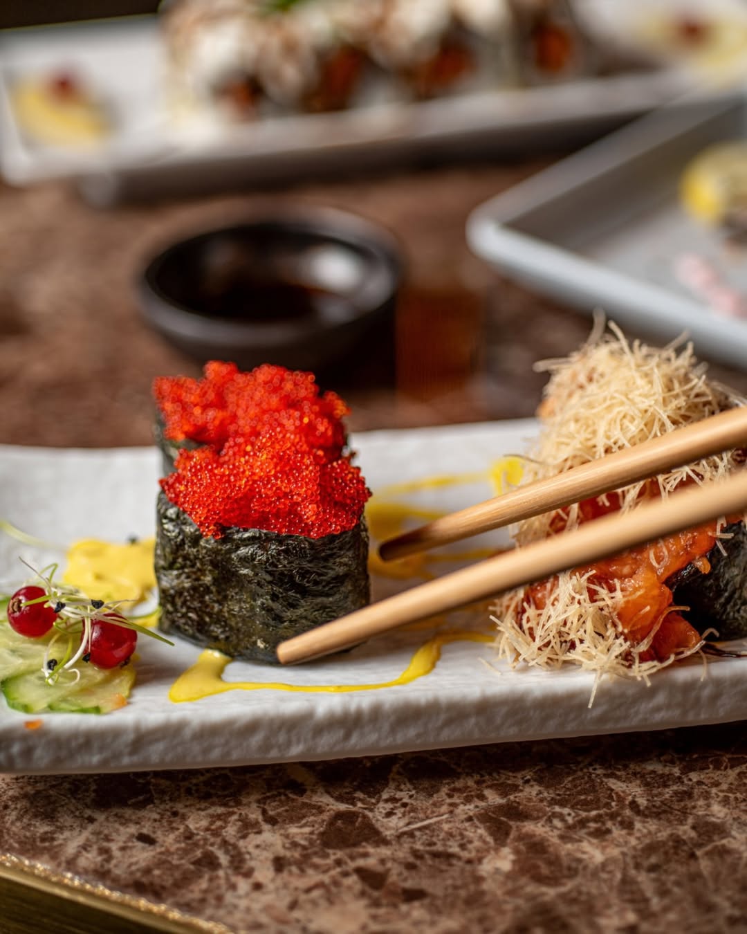 🍣 Tú eliges.
Nosotros ponemos el sushi 🥢