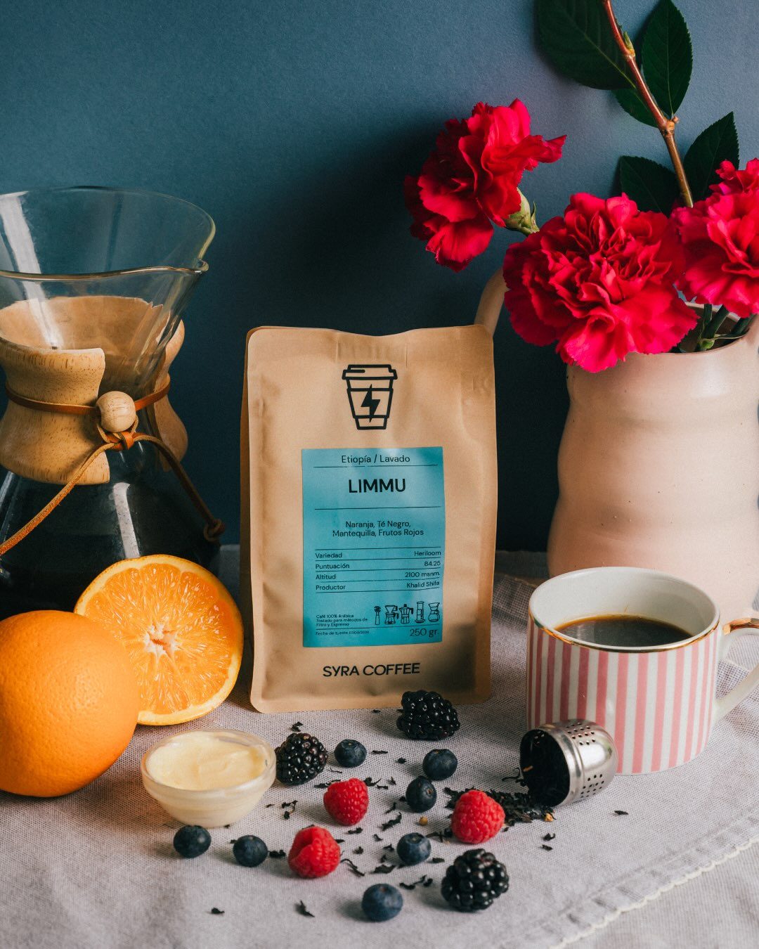 Limmu, Etiopía 🇪🇹
.
Desde la región de Gera, a unos 40 km de Jimma, a 2.100 msnm, este café orgánico crece en laderas ro