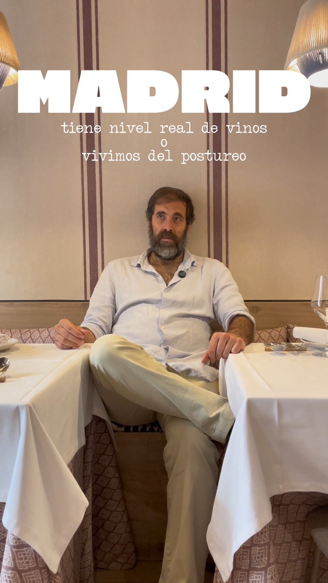 Madrid habla de vino como si no hubiera mañana.
Copas arriba, etiquetas bonitas, opiniones por todos lados.
Pero la pre