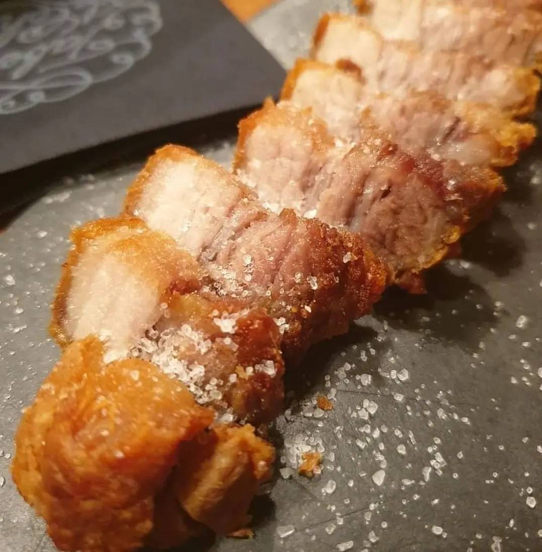 🐽Oink, oink
#torreznos
#tabernadelchato #comerenmadrid #torreznos #oinkoink #oink #spanishfood #spanishtapas #tapas #
