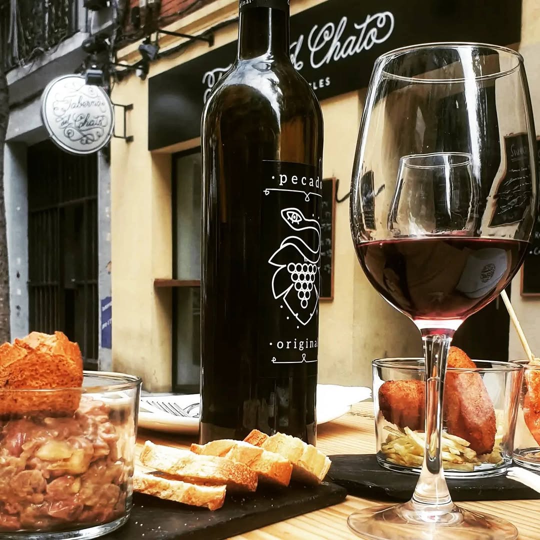 Muy fans de los vinos de Madrid @vinosdemadrid
Compañeros perfectos de nuestros chatos
#vinosdemadrid #tabernadelchato