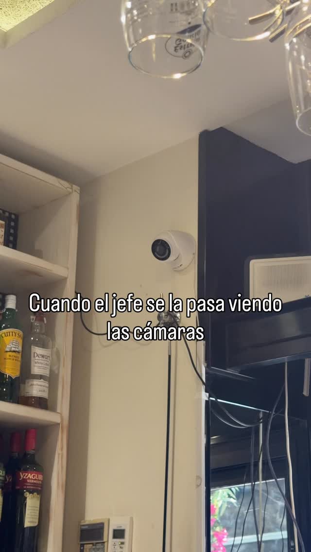 🤣🤣🤣
#humor #restaurant #camareros #madrid