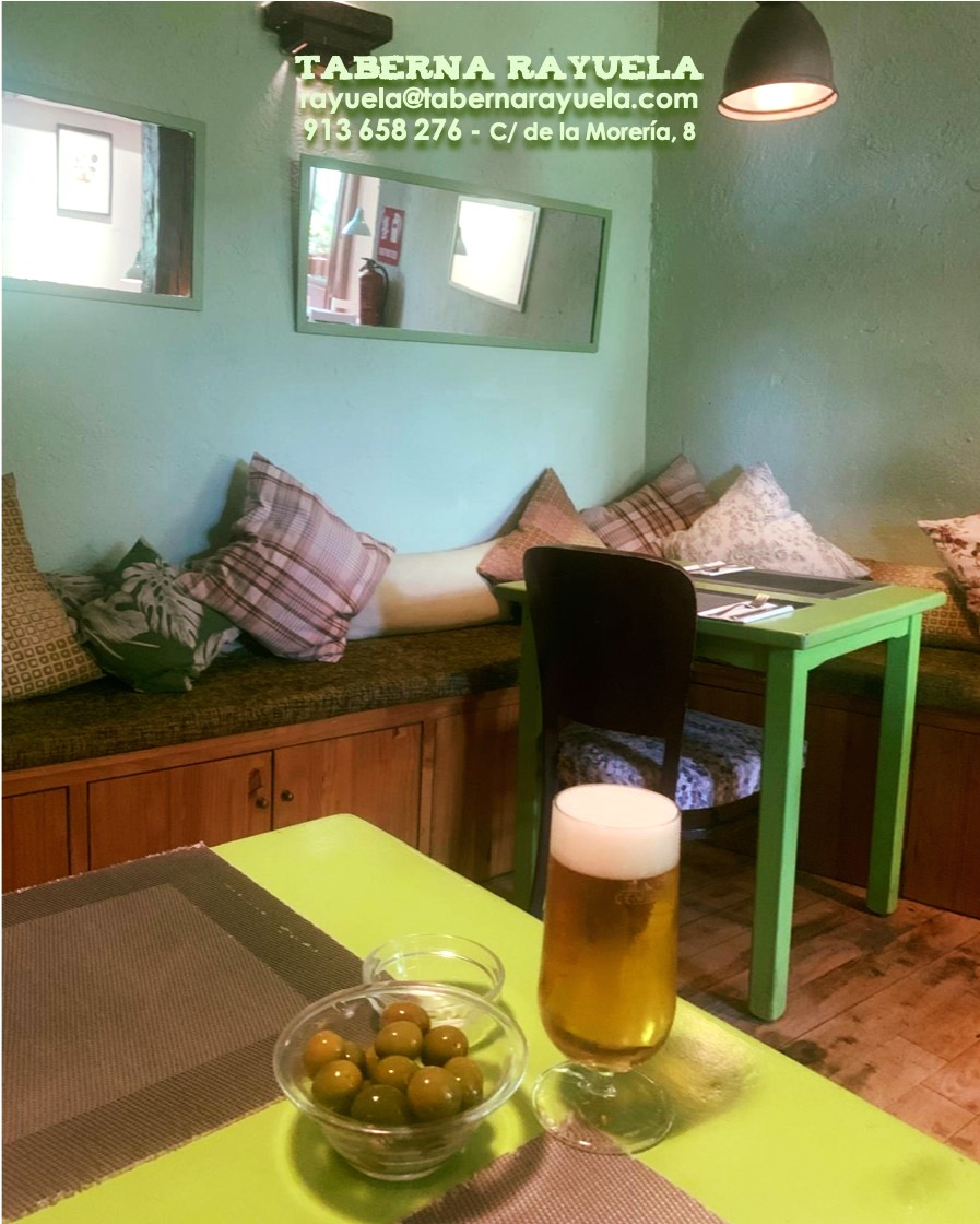 Es hora de tomar una cerveza (da igual cuándo leas esto).

¡Feliz viernes!

#Tapas #CervezaFría #Cañas #TabernaRayuela #