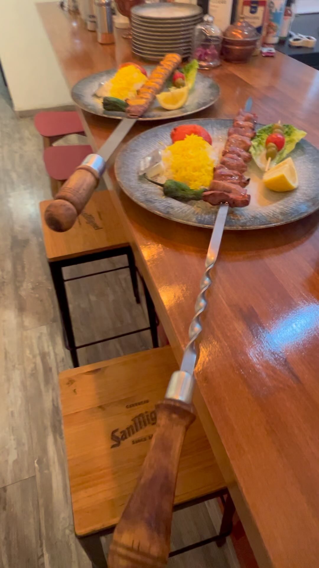 #kababnegini #kababchenje #kababchenye #cholokabab #comidapersa #comidairani #tabriz #madrid
