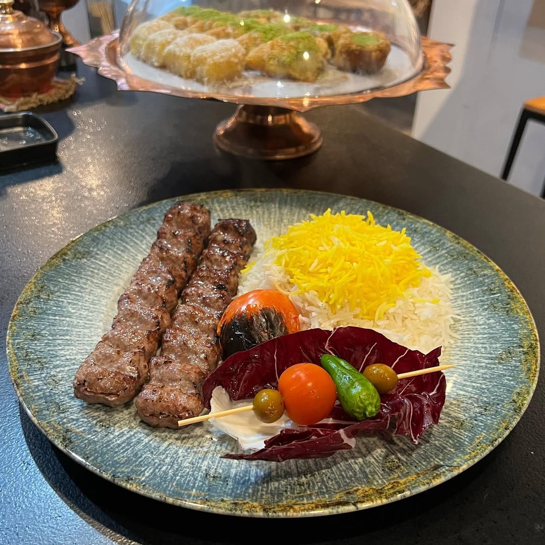 #binabkababi #kubideh #persianfood #turkishfood #comidadepersa #tabriz #i̇ran #türk #azarbaijan #کوبیده #کباب_بناب #کباب