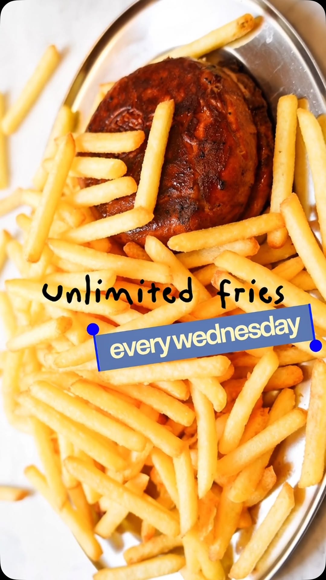 ¡Te va a resultar imposible rechazar esta oferta! 🤭🍟🫰🏻
#unlimitedfries #TribecaBistro #BarrioSalamanca #restaurantesmad